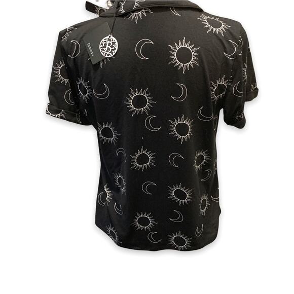 New Bobeau brushed 2 piece printed short set. Size M medium. - Picture 5 of 13